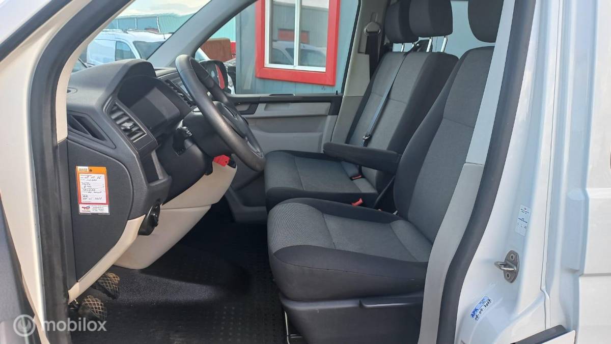 Volkswagen Transporter Volkswagen Transporter 2.0 TDI L1H1 DC