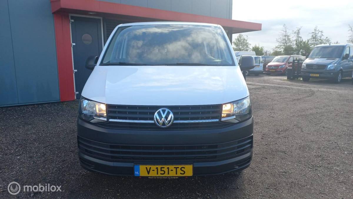 Volkswagen Transporter Volkswagen Transporter 2.0 TDI L1H1 DC