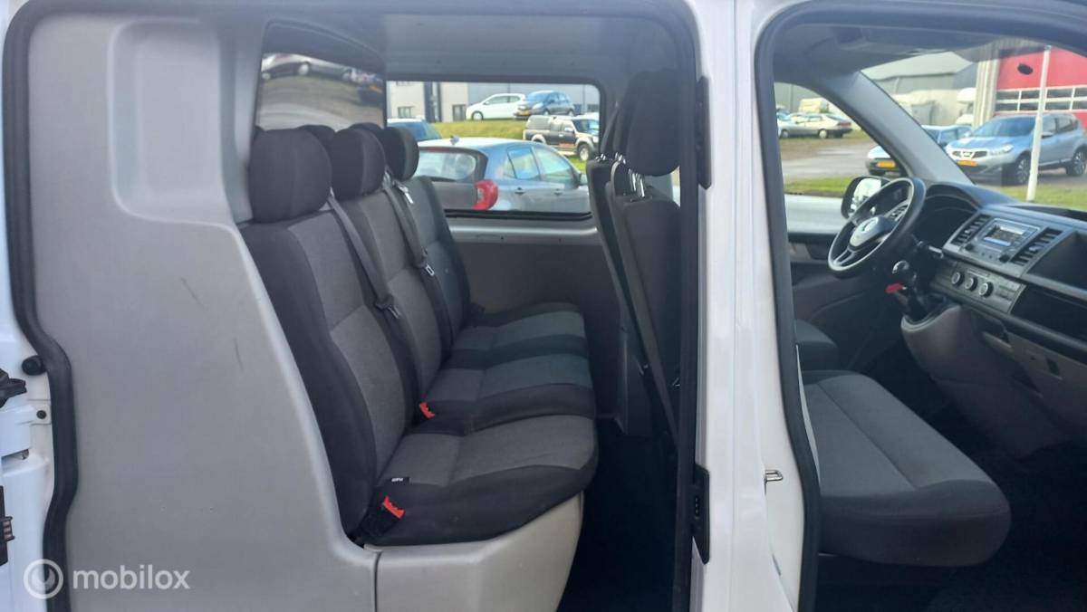 Volkswagen Transporter Volkswagen Transporter 2.0 TDI L1H1 DC