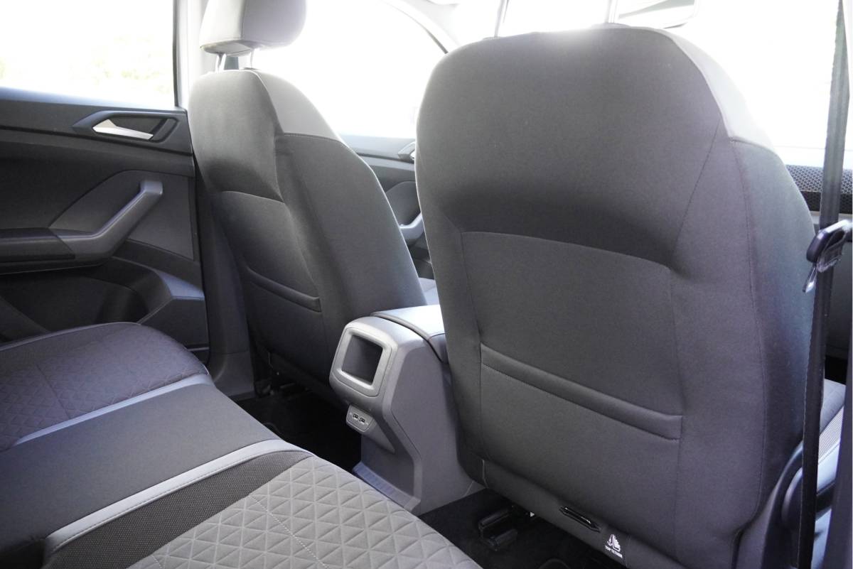 Volkswagen T-Cross Volkswagen T-Cross 1.0 TSI Automaat! Style BJ2020 Lmv 17″ | Led V+A | Pdc | Trekhaak | Keyless entry | App-Connect | Navi | Virtual cockpit | Climate control | Cruise control | Extra getint glas