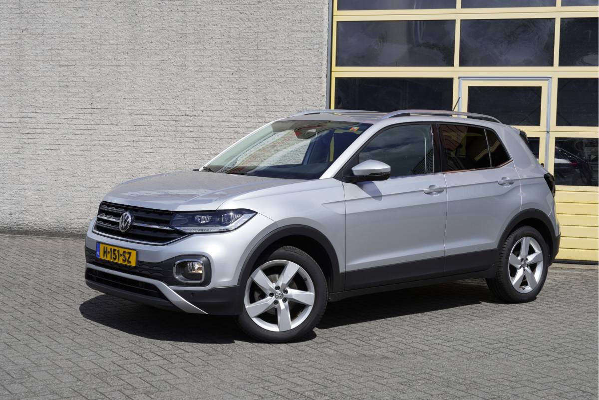 Volkswagen T-Cross Volkswagen T-Cross 1.0 TSI Automaat! Style BJ2020 Lmv 17″ | Led V+A | Pdc | Trekhaak | Keyless entry | App-Connect | Navi | Virtual cockpit | Climate control | Cruise control | Extra getint glas
