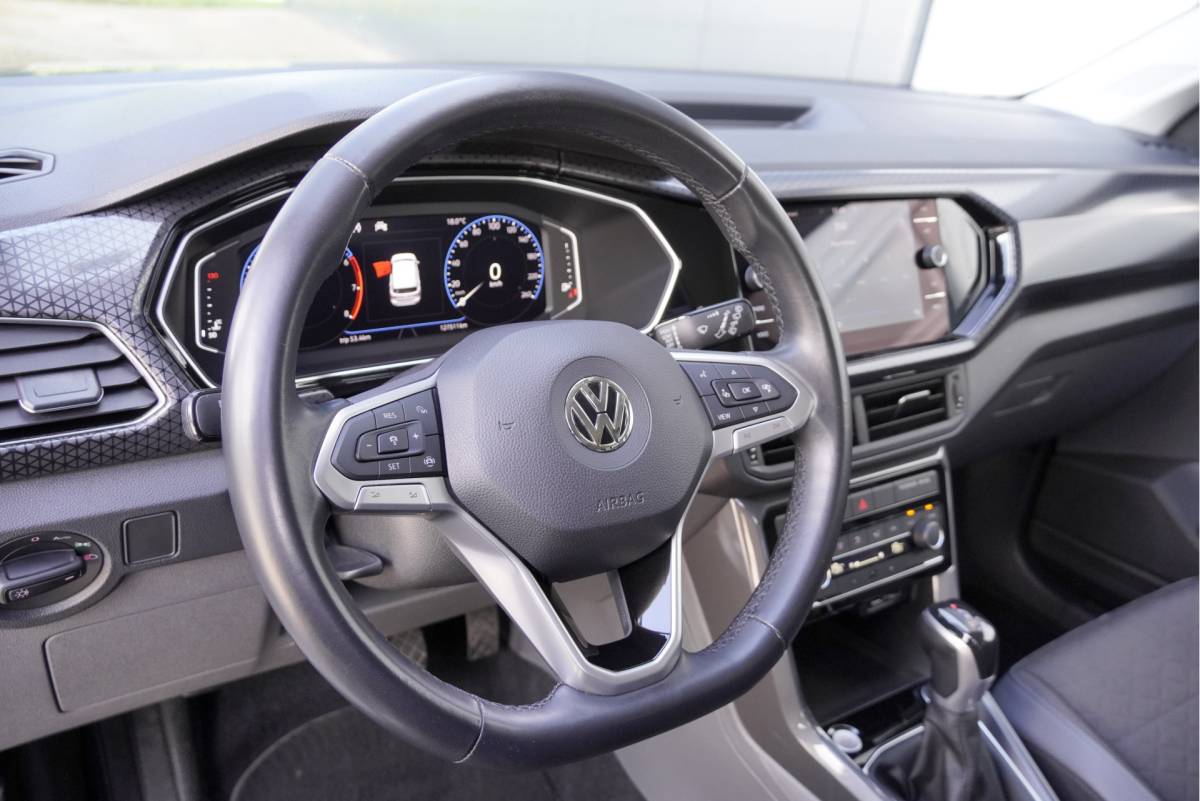 Volkswagen T-Cross Volkswagen T-Cross 1.0 TSI Automaat! Style BJ2020 Lmv 17″ | Led V+A | Pdc | Trekhaak | Keyless entry | App-Connect | Navi | Virtual cockpit | Climate control | Cruise control | Extra getint glas