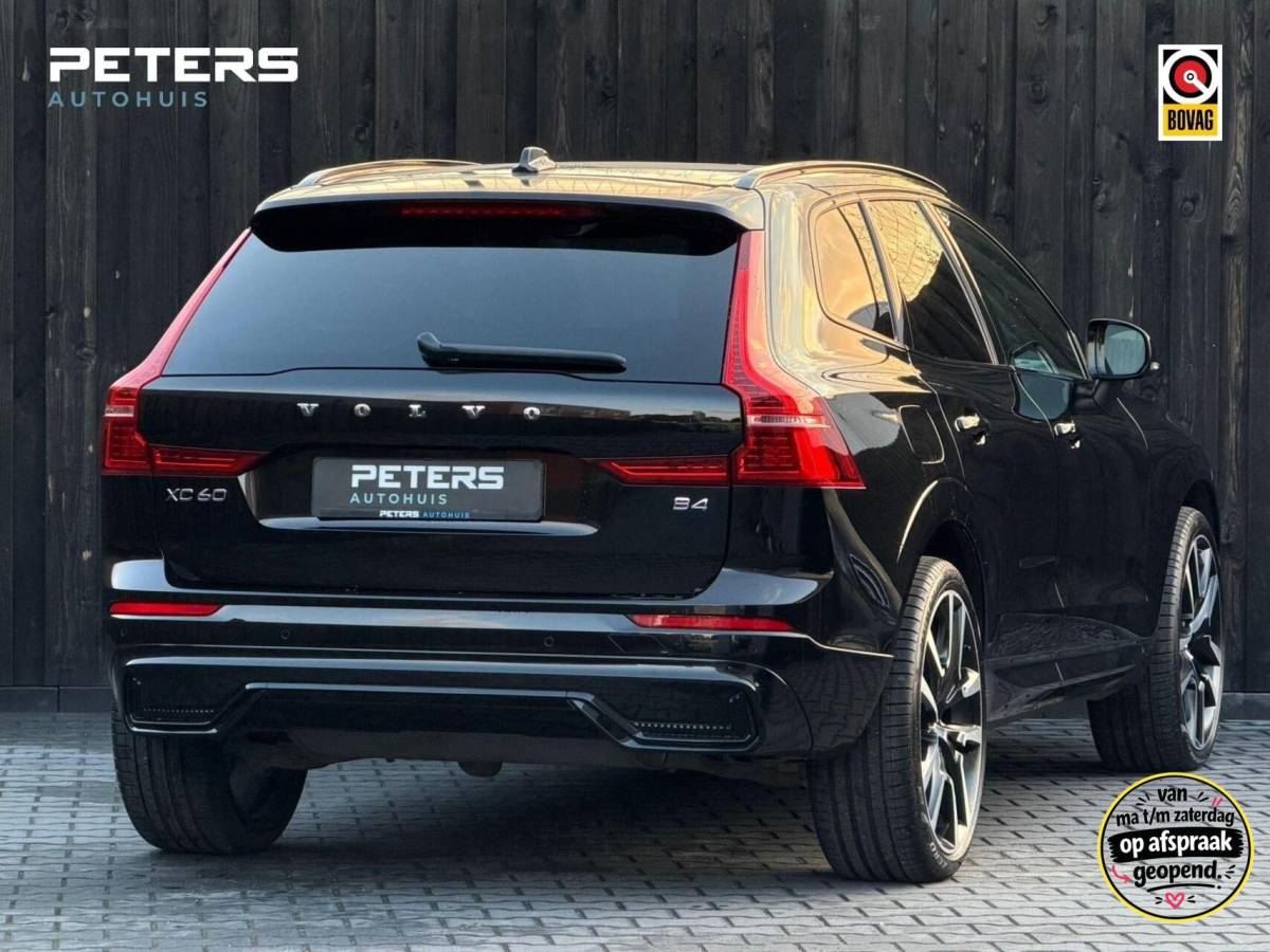 Volvo XC60 Volvo XC60 2.0 B4 Plus Dark| Facelift| Trekhaak| vol opties|