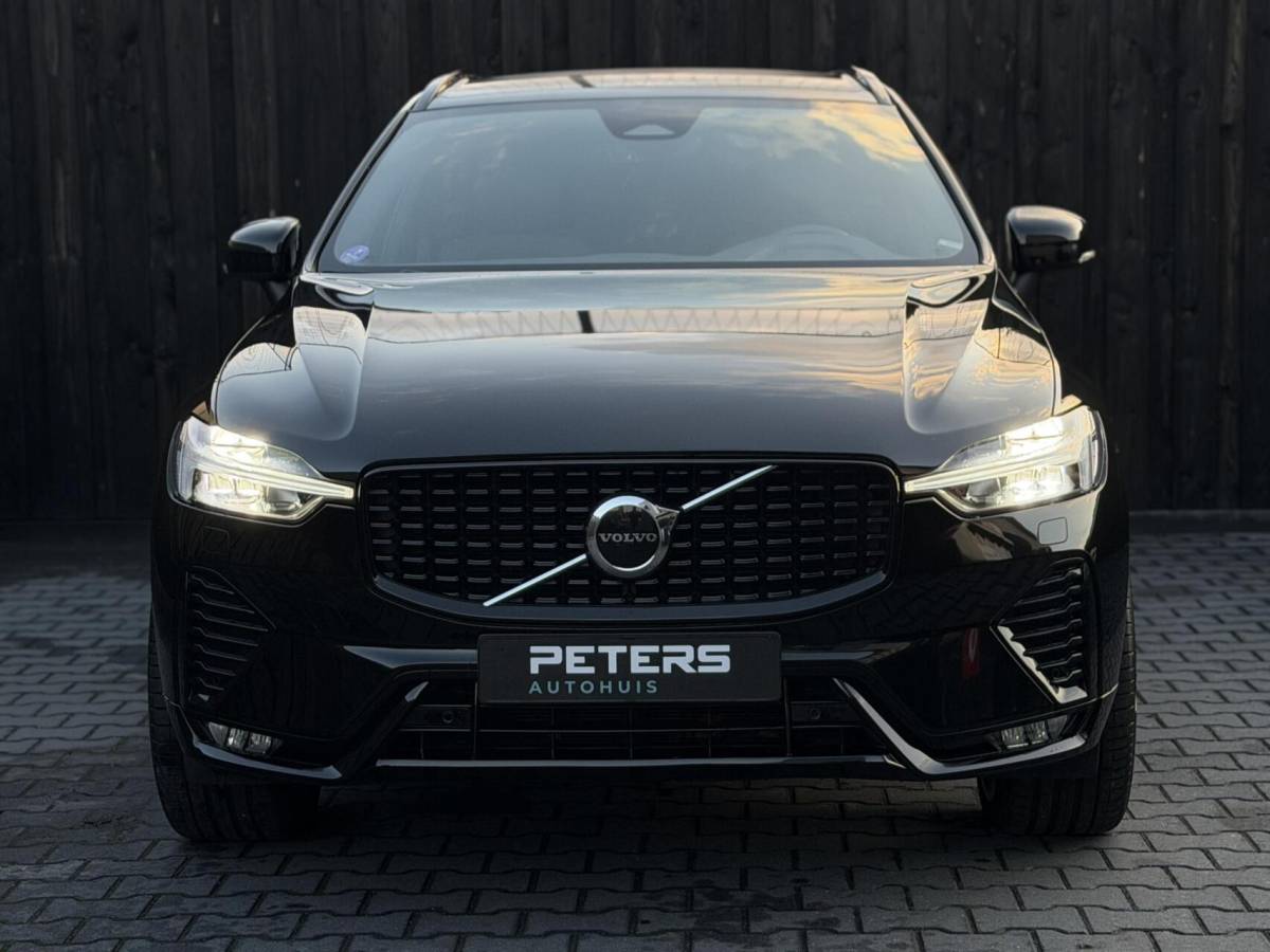 Volvo XC60 Volvo XC60 2.0 B4 Plus Dark| Facelift| Trekhaak| vol opties|