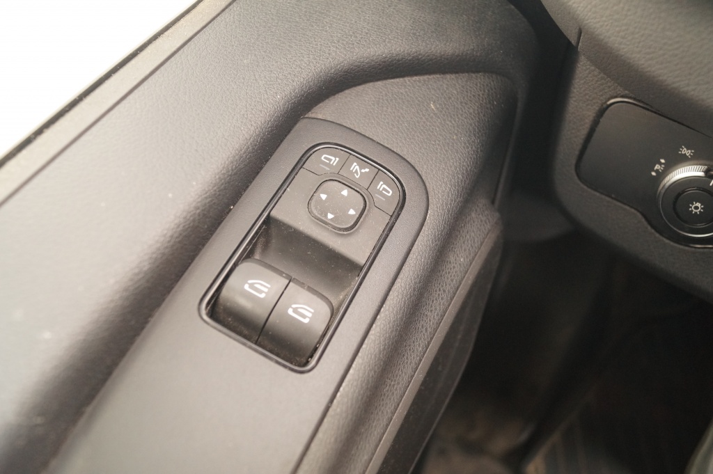 Mercedes-Benz Sprinter Mercedes-Benz Sprinter 516 CDI Automaat L2-H2 cat. N2 -2556kg laadvermogen-