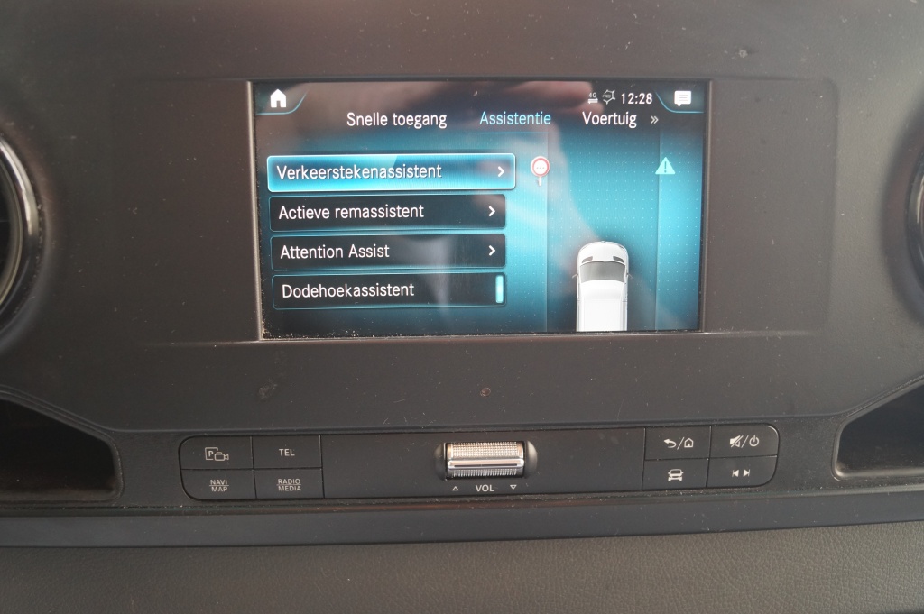 Mercedes-Benz Sprinter Mercedes-Benz Sprinter 516 CDI Automaat L2-H2 cat. N2 -2556kg laadvermogen-