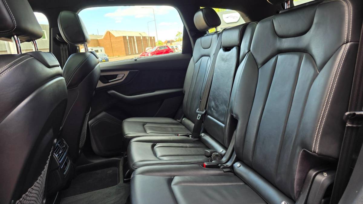 Audi Q7 Audi Q7 3.0 TDI e-tron quattro Sport | 132.000KM | Sline | Automaat | Luchtvering | Dealerauto | Inruil mogelijk