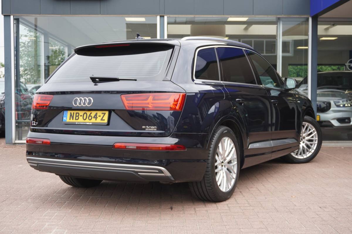 Audi Q7 Audi Q7 3.0 TDI e-tron quattro Sport | 132.000KM | Sline | Automaat | Luchtvering | Dealerauto | Inruil mogelijk