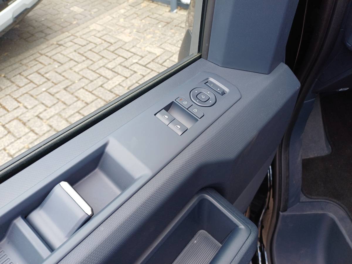 Kia PV5 Kia PV5 L2H1 Elite 71.2 kWh Wij bieden ook financiering mogelijkheden aan.