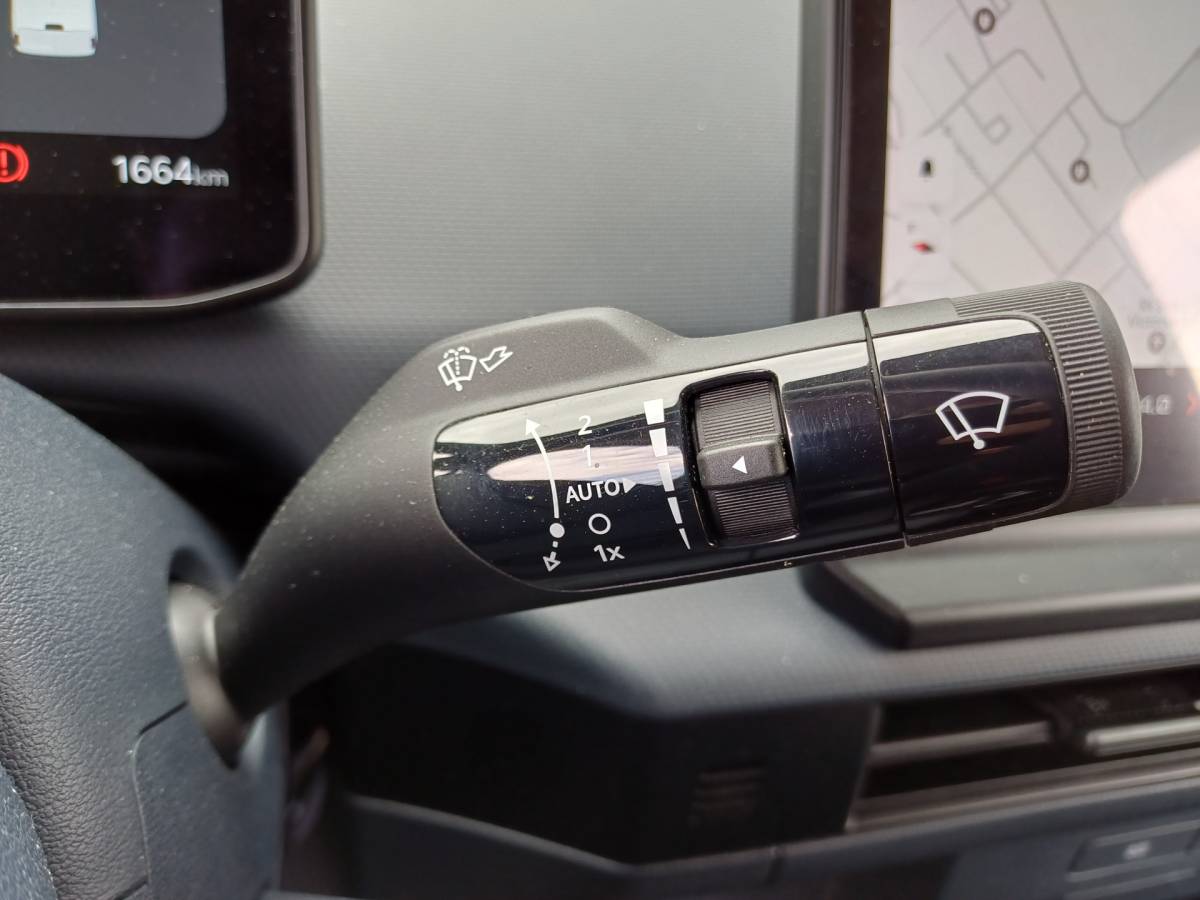 Kia PV5 Kia PV5 L2H1 Elite 71.2 kWh Wij bieden ook financiering mogelijkheden aan.