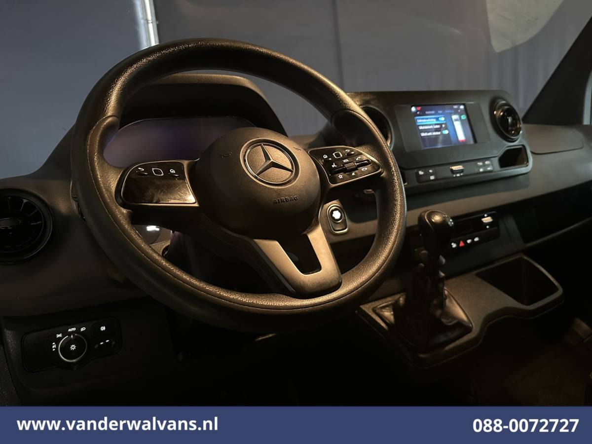 Mercedes-Benz Sprinter Mercedes-Benz Sprinter 314 CDI 143pk L2H2 Euro6 Airco | Camera | Apple Carplay | Android Auto Parkeersensoren, Bijrijdersbank