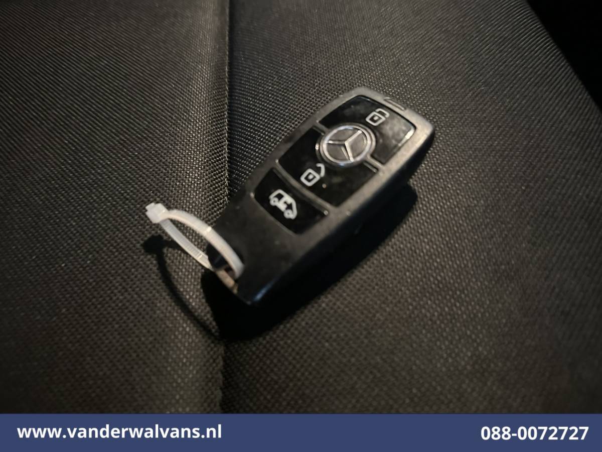 Mercedes-Benz Sprinter Mercedes-Benz Sprinter 314 CDI 143pk L2H2 Euro6 Airco | Camera | Apple Carplay | Android Auto Parkeersensoren, Bijrijdersbank