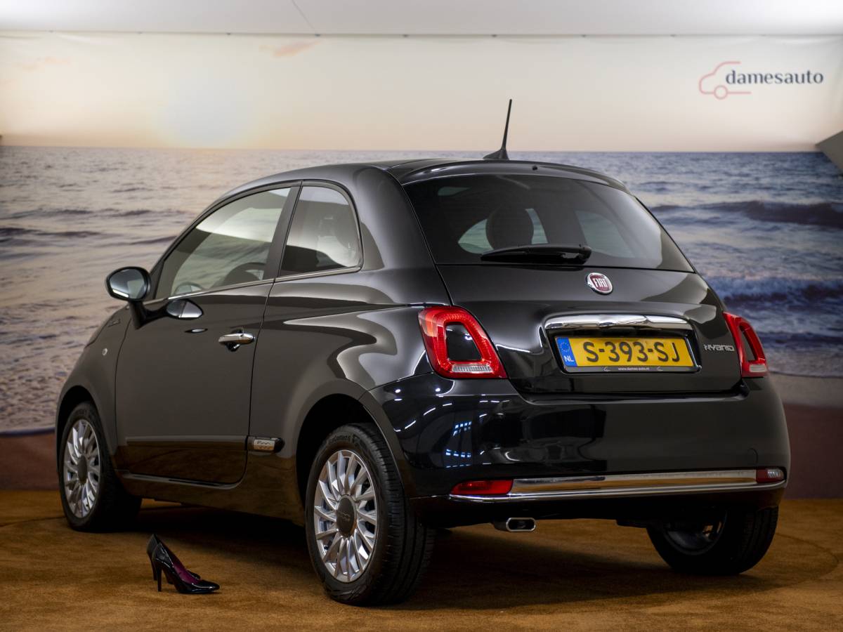 Fiat 500 Fiat 500 1.0 Hybrid Dolcevita, NAP, Pano, clima, 1st eigenaar