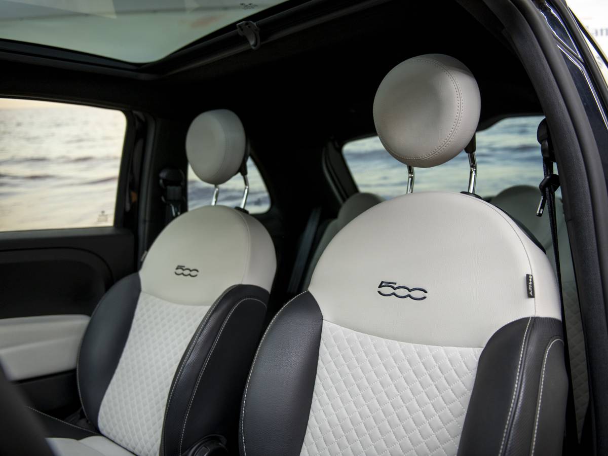 Fiat 500 Fiat 500 1.0 Hybrid Dolcevita, NAP, Pano, clima, 1st eigenaar