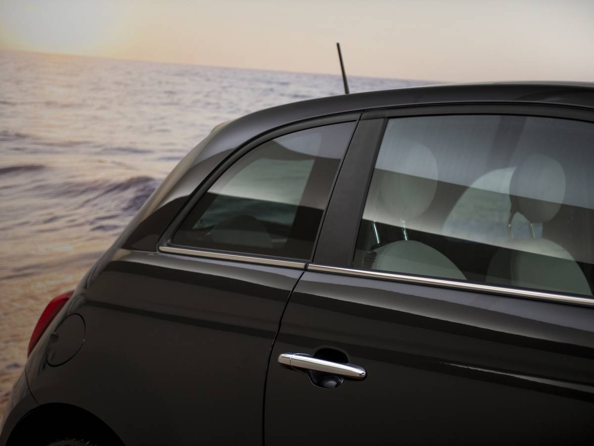 Fiat 500 Fiat 500 1.0 Hybrid Dolcevita, NAP, Pano, clima, 1st eigenaar