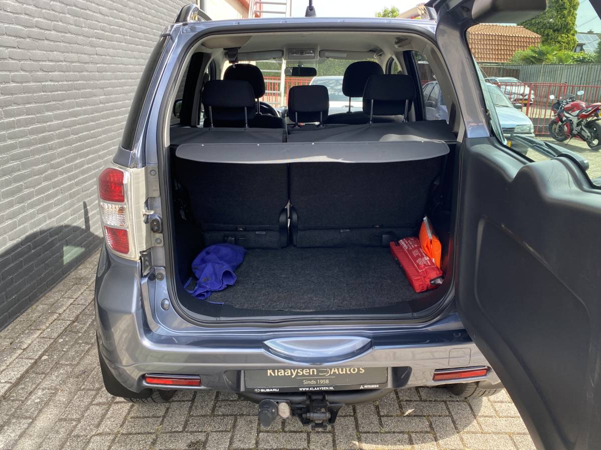 Daihatsu Terios Daihatsu Terios 1.5 4WD Track AUT. | climate control | trekhaak | stoelverwarming | wielkoffer | dac/trc | elektrisch pakket