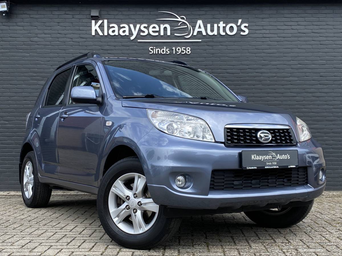 Daihatsu Terios Daihatsu Terios 1.5 4WD Track AUT. | climate control | trekhaak | stoelverwarming | wielkoffer | dac/trc | elektrisch pakket