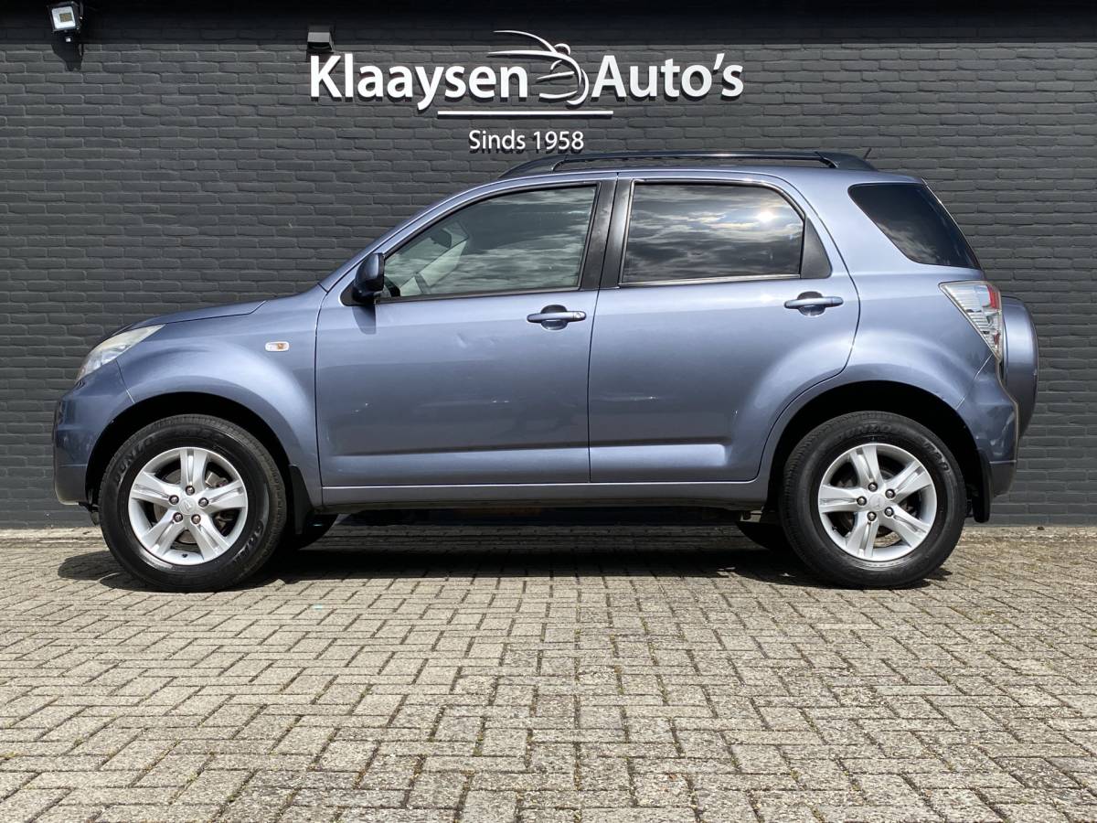 Daihatsu Terios Daihatsu Terios 1.5 4WD Track AUT. | climate control | trekhaak | stoelverwarming | wielkoffer | dac/trc | elektrisch pakket