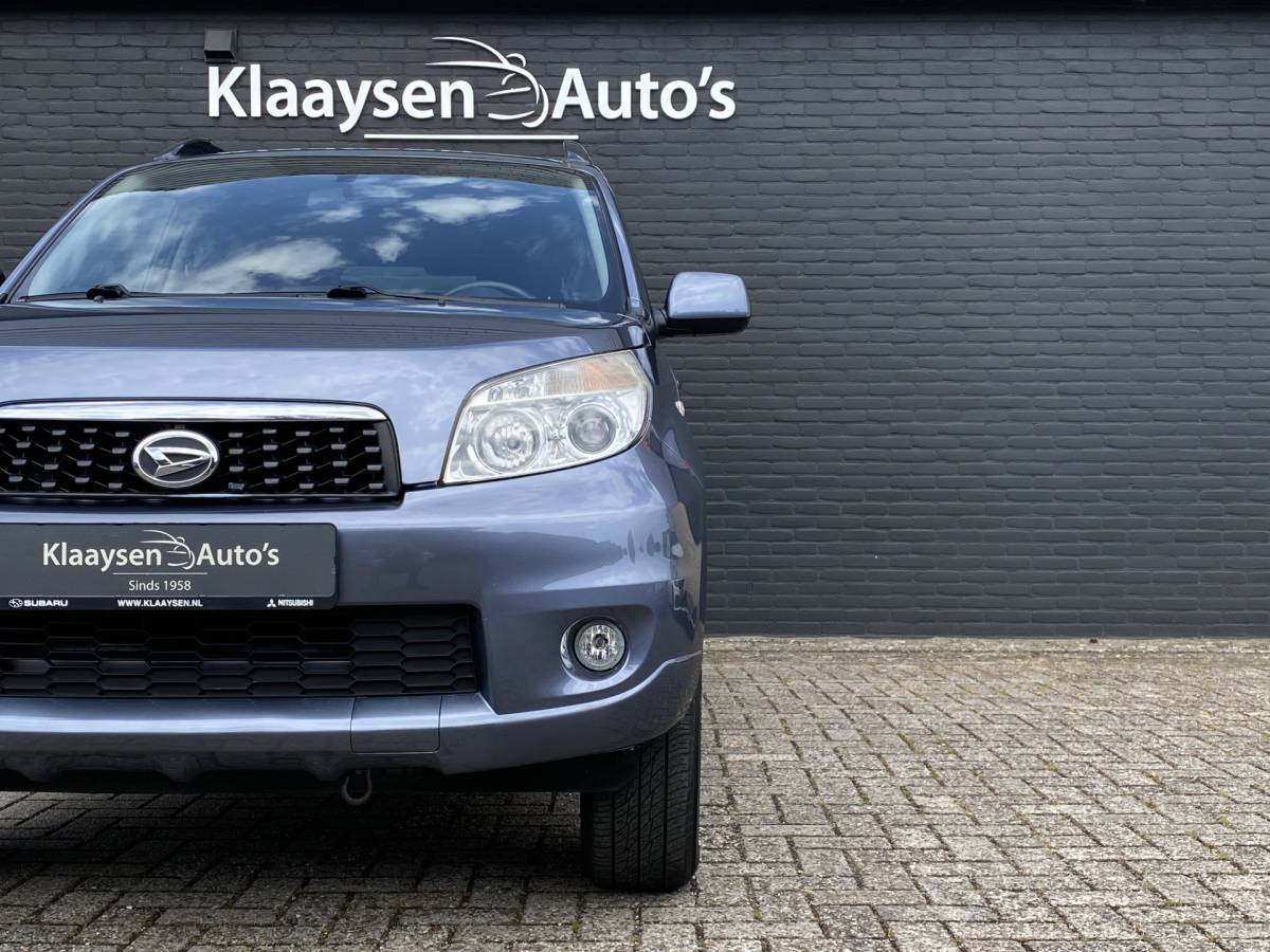 Daihatsu Terios Daihatsu Terios 1.5 4WD Track AUT. | climate control | trekhaak | stoelverwarming | wielkoffer | dac/trc | elektrisch pakket