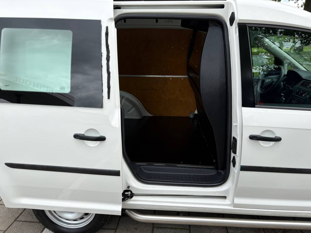 Volkswagen Caddy Volkswagen Caddy 1.4 TGI L1H1 EcoFuel Trendline|NAP|110PK|airco|cruise|bluetooth|trekhaak|parkeersensoren achter