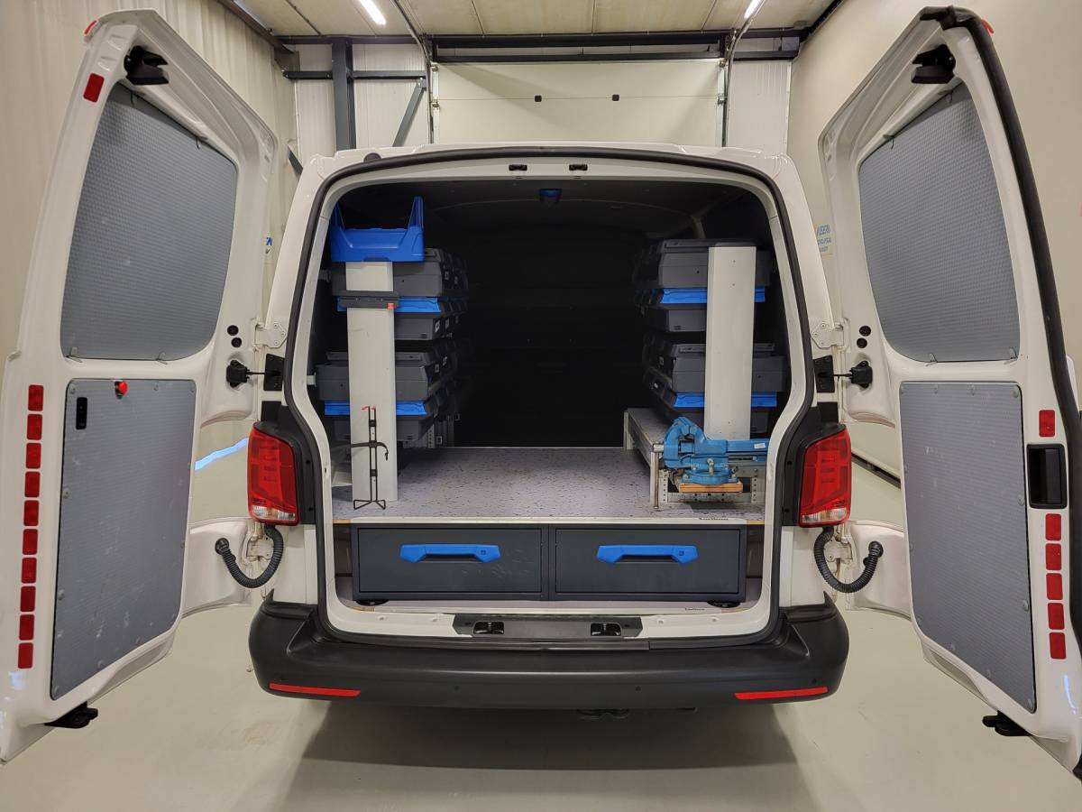 Volkswagen Transporter Volkswagen Transporter 2.0TDI L2/H1 Sortimo Inrichting Euro 6!