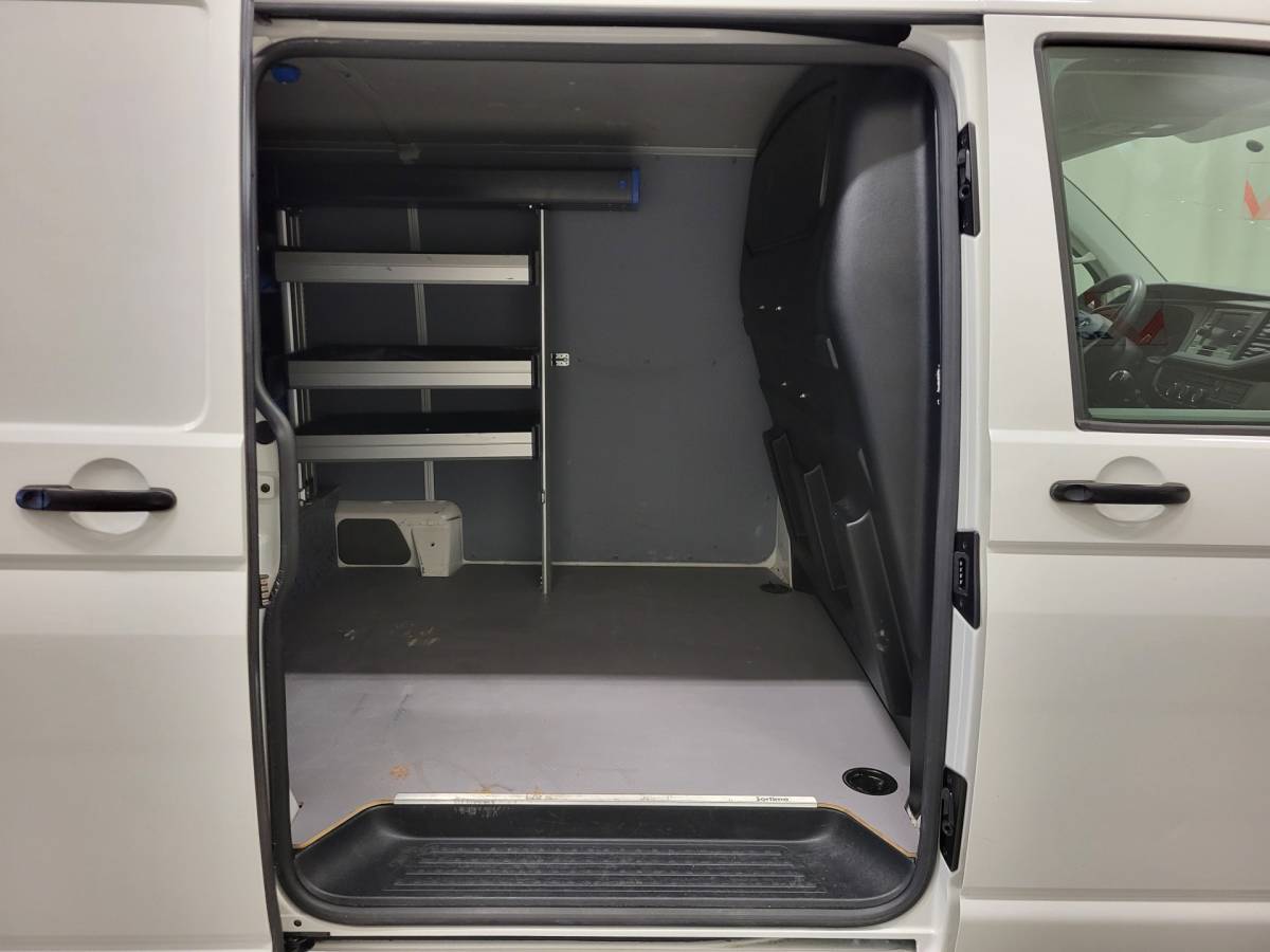Volkswagen Transporter Volkswagen Transporter 2.0TDI L2/H1 Sortimo Inrichting Euro 6!