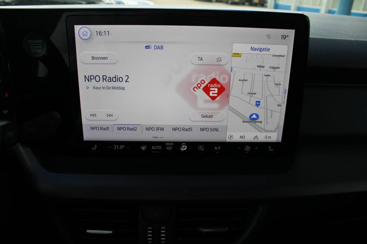 Ford E-Transit Courier Ford E-Transit Courier Limited 44 kWh | Navigatie | Licht Metalen Velgen | Adaptive Cruise Control | Camera |