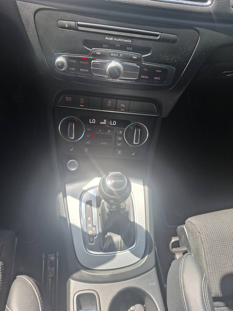 Audi Q3 Audi Q3 2.0 TFSI quattro S-Line Trekhaak Camera Side Assist Leren int.