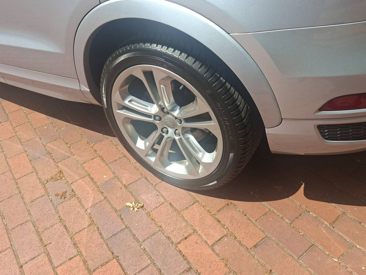 Audi Q3 Audi Q3 2.0 TFSI quattro S-Line Trekhaak Camera Side Assist Leren int.