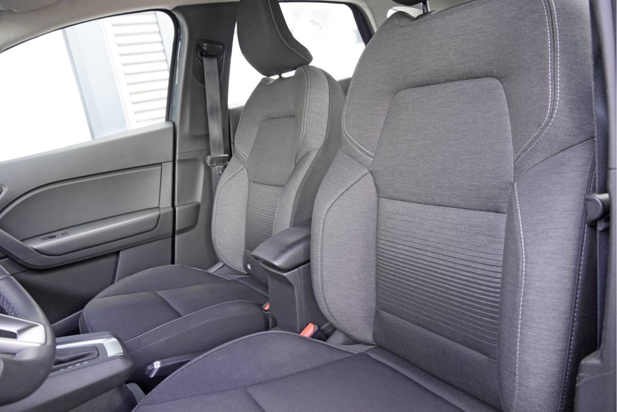 Renault Captur Renault Captur 1.3 TCe 141PK! Automaat Zen BJ2021 Led V+A | Pdc | Achteruitrijcamera | App-Connect | Navi | Airco | Cruise control | Getint glas