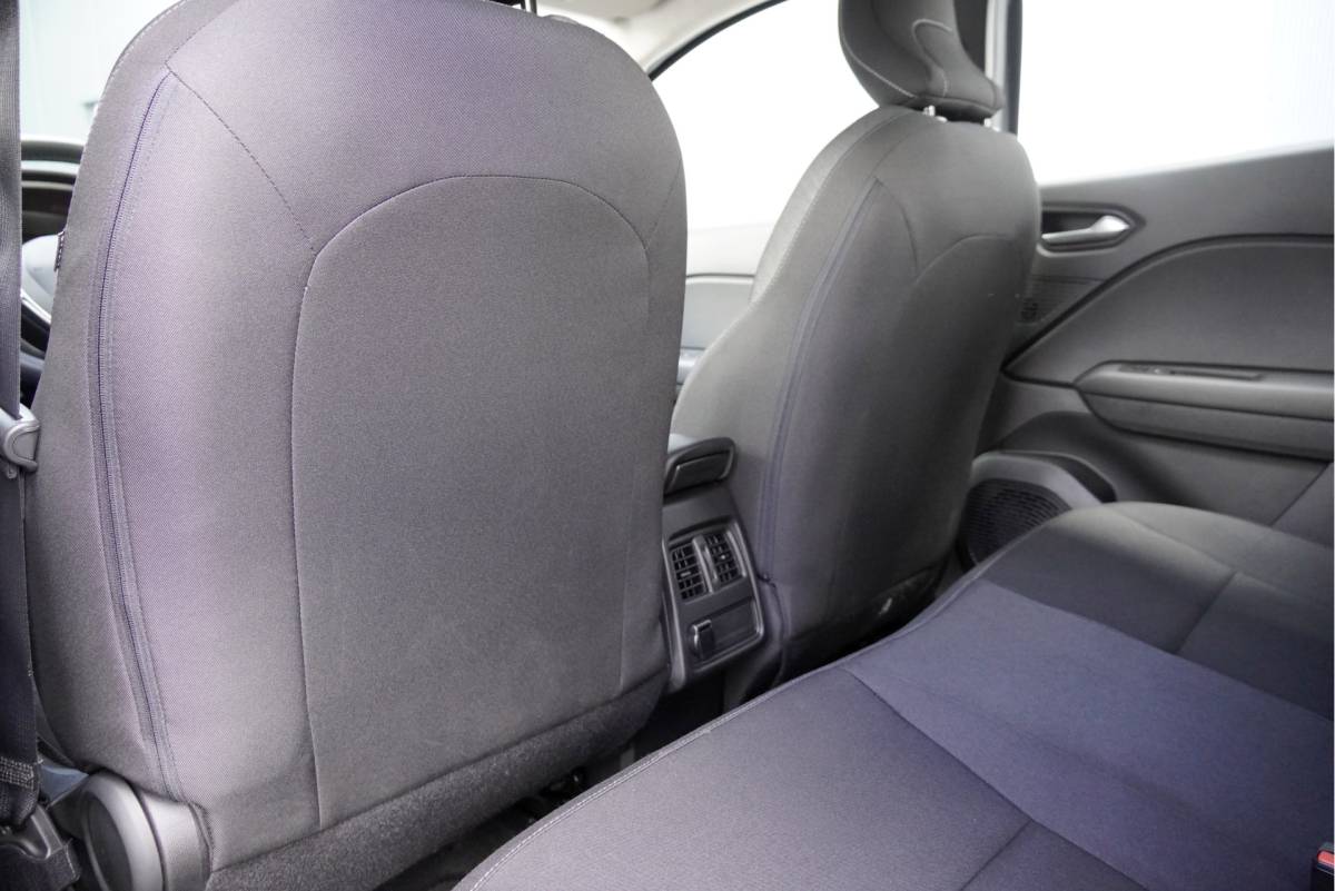 Renault Captur Renault Captur 1.3 TCe 141PK! Automaat Zen BJ2021 Led V+A | Pdc | Achteruitrijcamera | App-Connect | Navi | Airco | Cruise control | Getint glas
