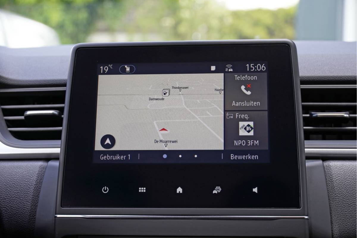 Renault Captur Renault Captur 1.3 TCe 141PK! Automaat Zen BJ2021 Led V+A | Pdc | Achteruitrijcamera | App-Connect | Navi | Airco | Cruise control | Getint glas