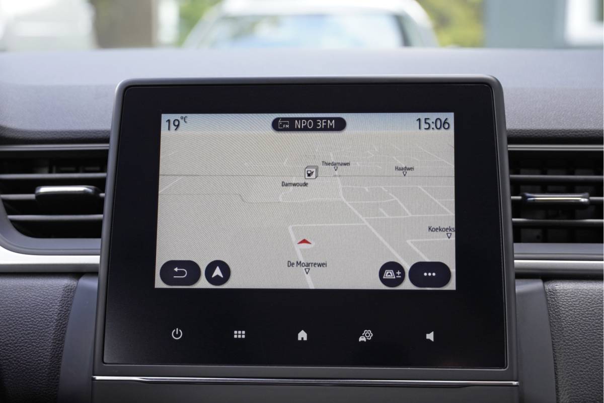Renault Captur Renault Captur 1.3 TCe 141PK! Automaat Zen BJ2021 Led V+A | Pdc | Achteruitrijcamera | App-Connect | Navi | Airco | Cruise control | Getint glas
