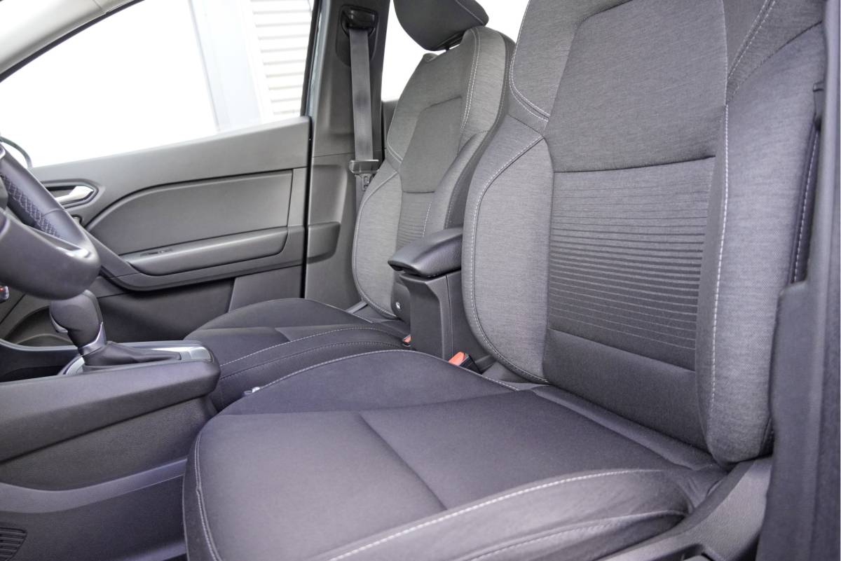 Renault Captur Renault Captur 1.3 TCe 141PK! Automaat Zen BJ2021 Led V+A | Pdc | Achteruitrijcamera | App-Connect | Navi | Airco | Cruise control | Getint glas