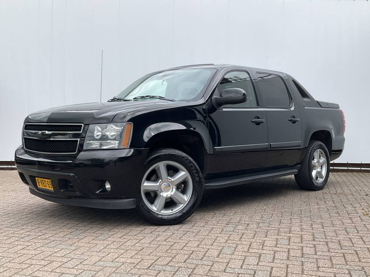 Chevrolet Avalanche Chevrolet Avalanche 5.3 V8 4WD LPG Automaat Trekhaak Pano Bose Cruise Clima BTW Auto!