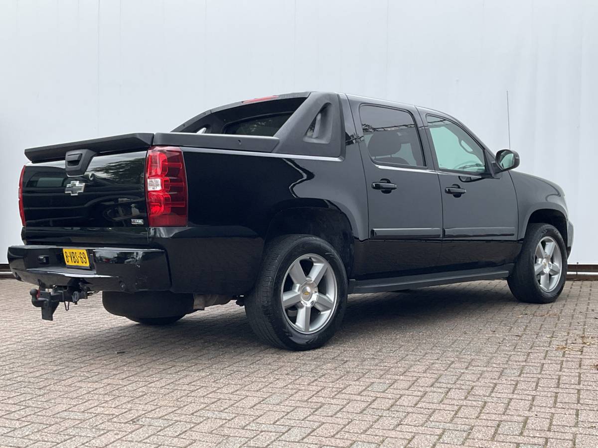 Chevrolet Avalanche Chevrolet Avalanche 5.3 V8 4WD LPG Automaat Trekhaak Pano Bose Cruise Clima BTW Auto!