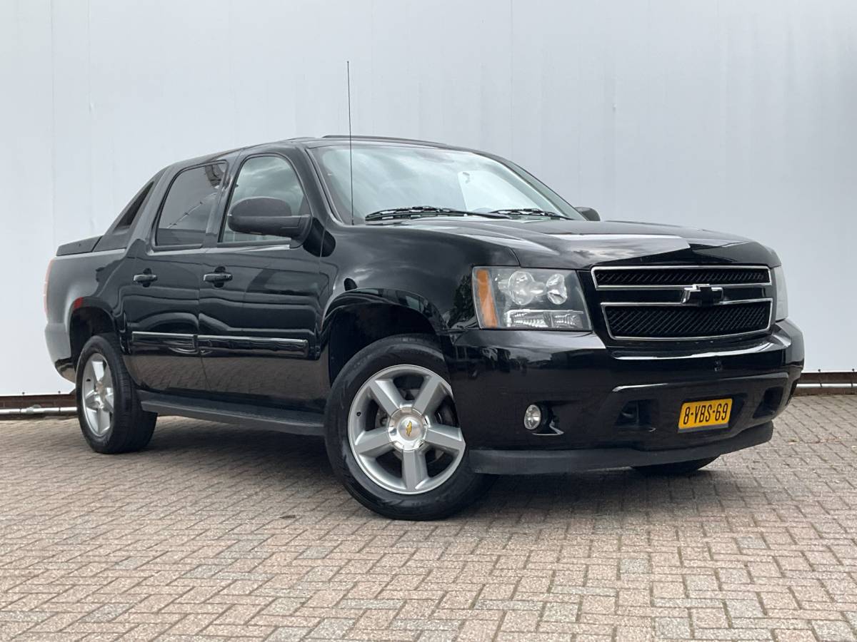 Chevrolet Avalanche Chevrolet Avalanche 5.3 V8 4WD LPG Automaat Trekhaak Pano Bose Cruise Clima BTW Auto!
