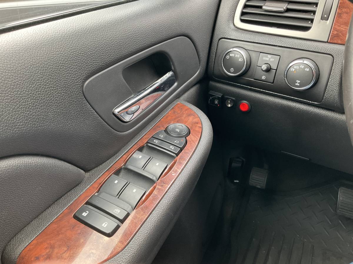 Chevrolet Avalanche Chevrolet Avalanche 5.3 V8 4WD LPG Automaat Trekhaak Pano Bose Cruise Clima BTW Auto!
