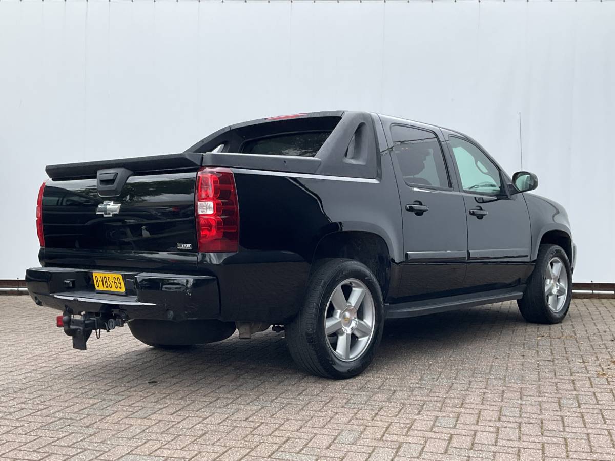 Chevrolet Avalanche Chevrolet Avalanche 5.3 V8 4WD LPG Automaat Trekhaak Pano Bose Cruise Clima BTW Auto!
