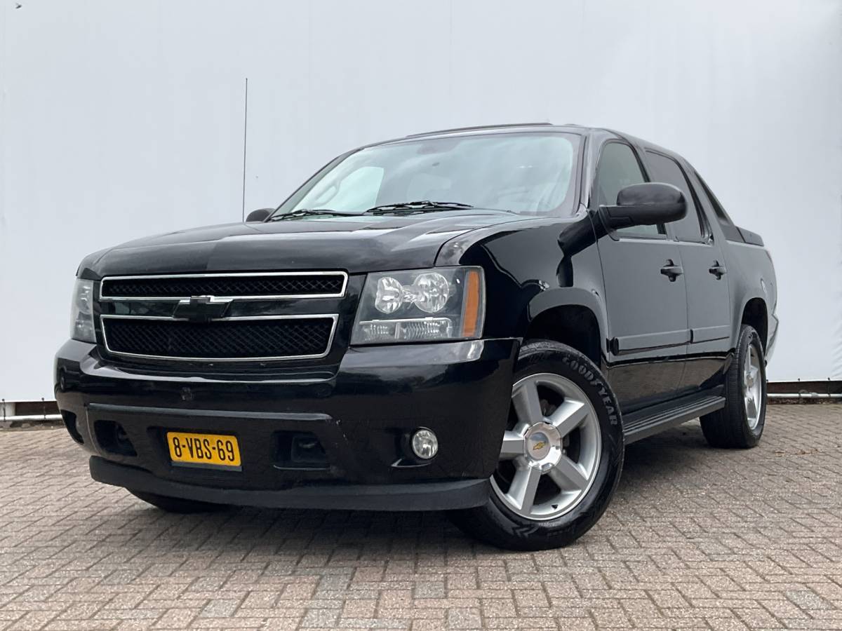 Chevrolet Avalanche Chevrolet Avalanche 5.3 V8 4WD LPG Automaat Trekhaak Pano Bose Cruise Clima BTW Auto!