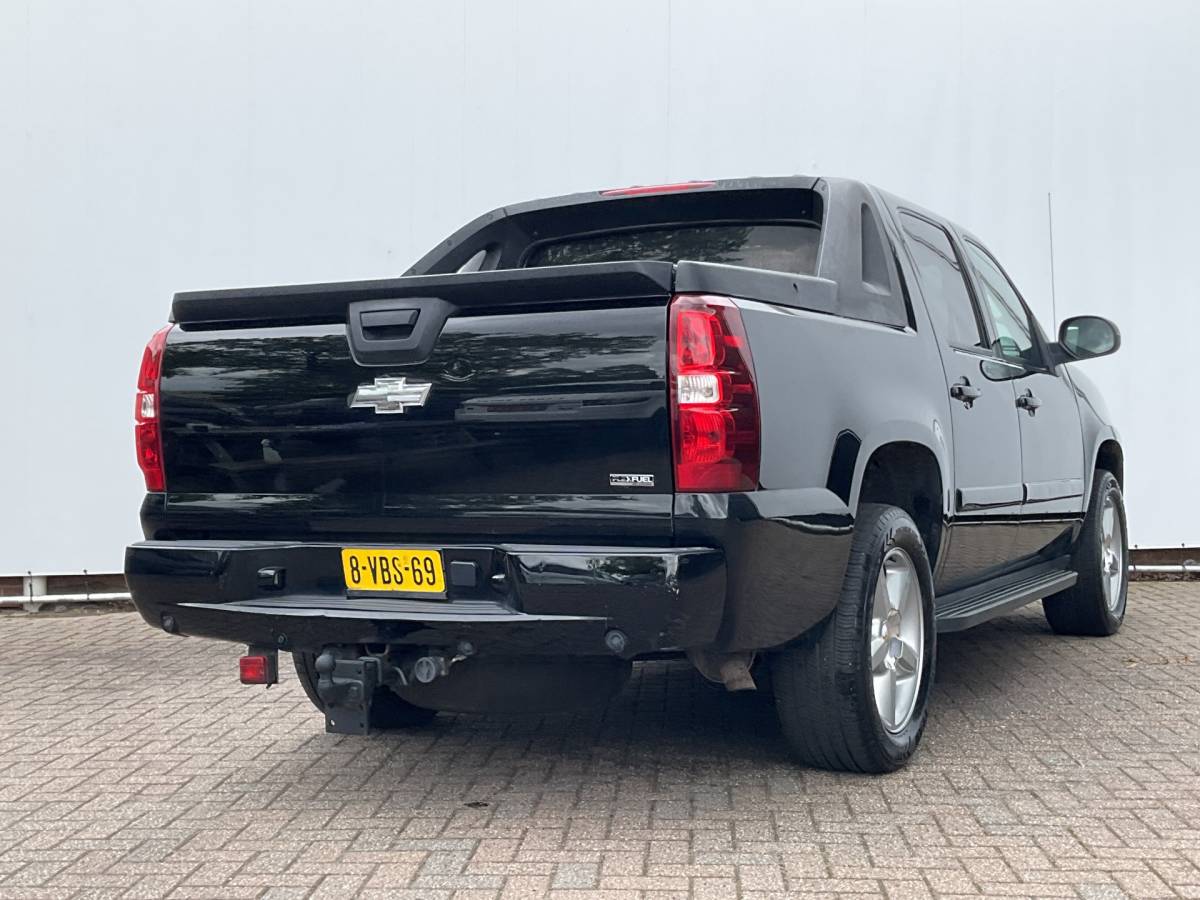 Chevrolet Avalanche Chevrolet Avalanche 5.3 V8 4WD LPG Automaat Trekhaak Pano Bose Cruise Clima BTW Auto!