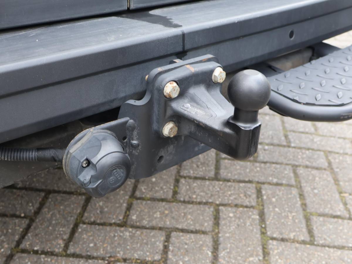 Volkswagen Crafter Volkswagen Crafter 35 2.0 TDI 177 PK AUT. L3H3 + 3000 KG TREKHAAK | ADAPTIVE CRUISE | LED | CAMERA | CARPLAY | STOELVERW.