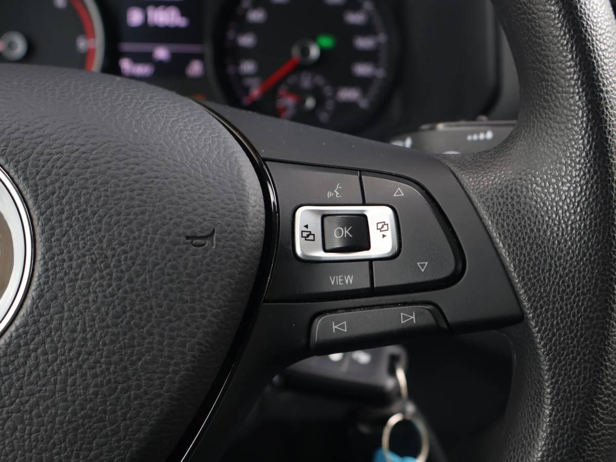 Volkswagen Crafter Volkswagen Crafter 35 2.0 TDI 177 PK AUT. L3H3 + 3000 KG TREKHAAK | ADAPTIVE CRUISE | LED | CAMERA | CARPLAY | STOELVERW.