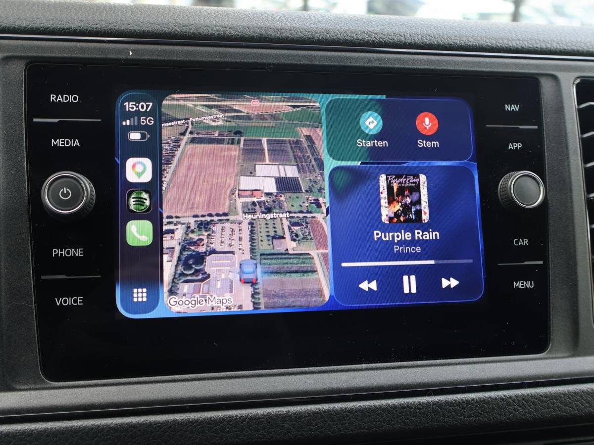 Volkswagen Crafter Volkswagen Crafter 35 2.0 TDI 177 PK AUT. L3H3 + 3000 KG TREKHAAK | ADAPTIVE CRUISE | LED | CAMERA | CARPLAY | STOELVERW.