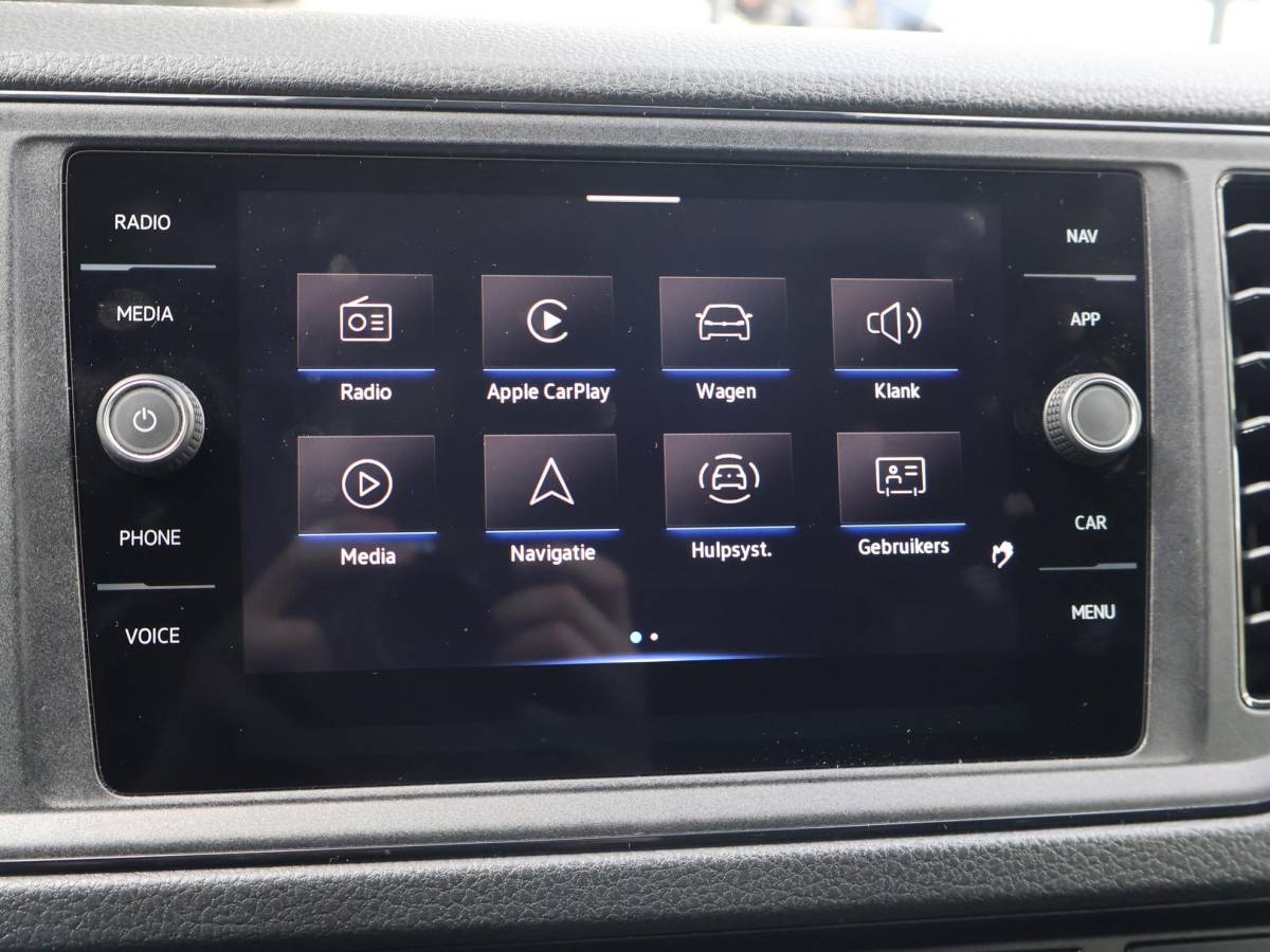 Volkswagen Crafter Volkswagen Crafter 35 2.0 TDI 177 PK AUT. L3H3 + 3000 KG TREKHAAK | ADAPTIVE CRUISE | LED | CAMERA | CARPLAY | STOELVERW.