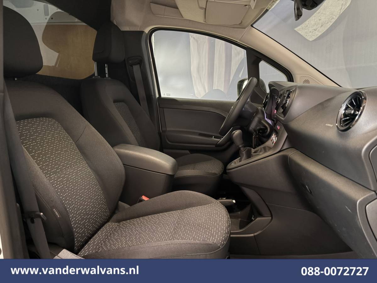 Mercedes-Benz Citan Mercedes-Benz Citan 110 CDI 96pk L1H1 Euro6 Airco | Cruisecontrol | LED | Zijdeur Parkeersensoren, 1500kg trekvermogen