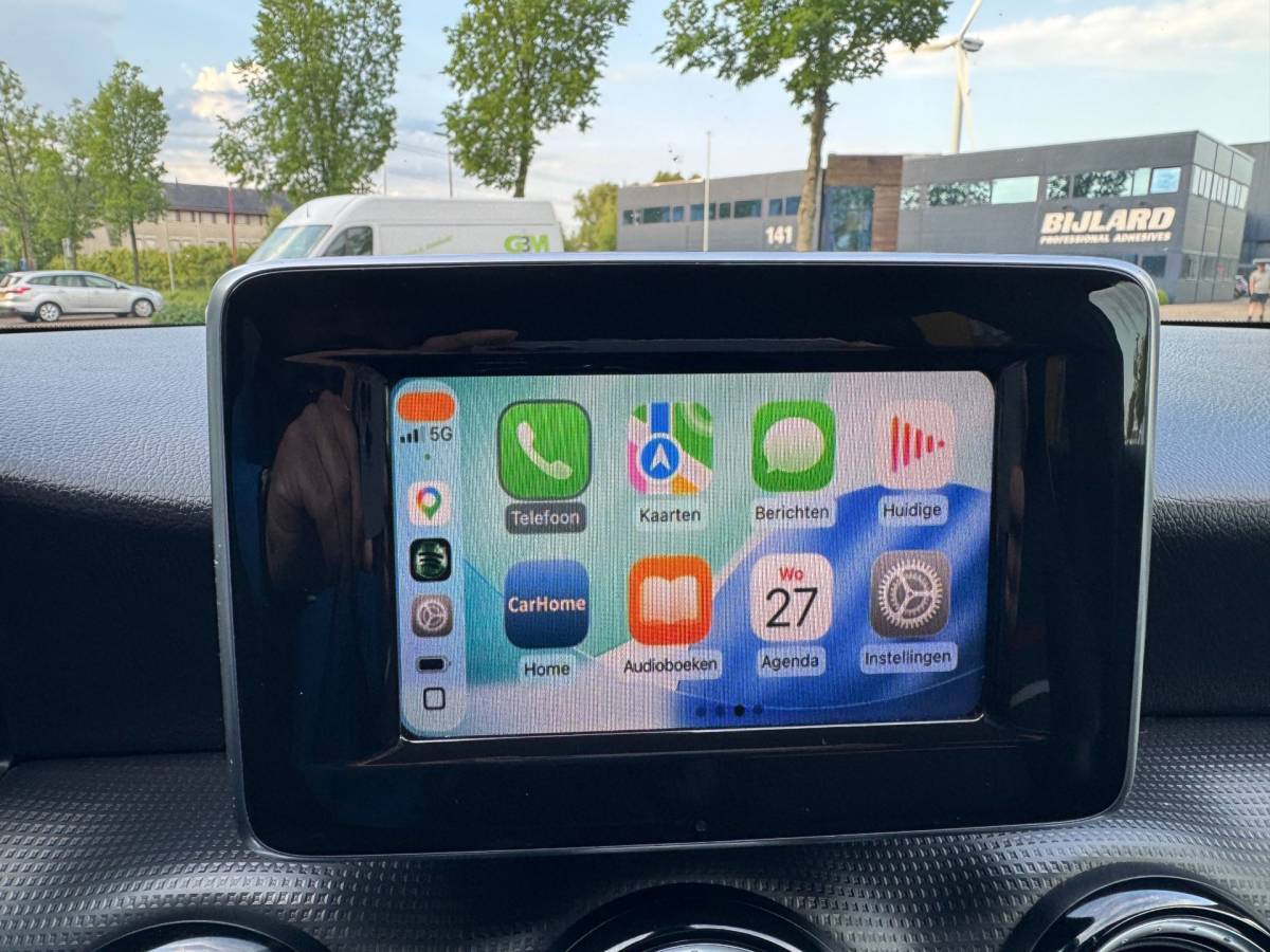 Mercedes-Benz A-Klasse Mercedes-Benz A-klasse 180 Ambition APPLE CARPLAY!!