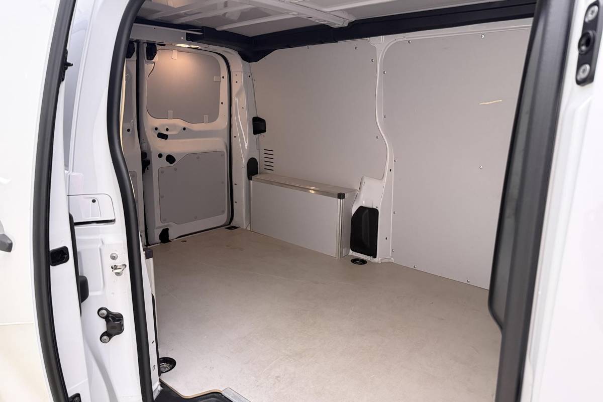 Fiat Scudo Fiat Scudo 2.0 Diesel 180pk Automaat L2 | Navigatie | Achteruitrijcamera | Laadruimte betimmering | 3 Zitplaatsen | Mistlampen voor | Cruise control | Airco