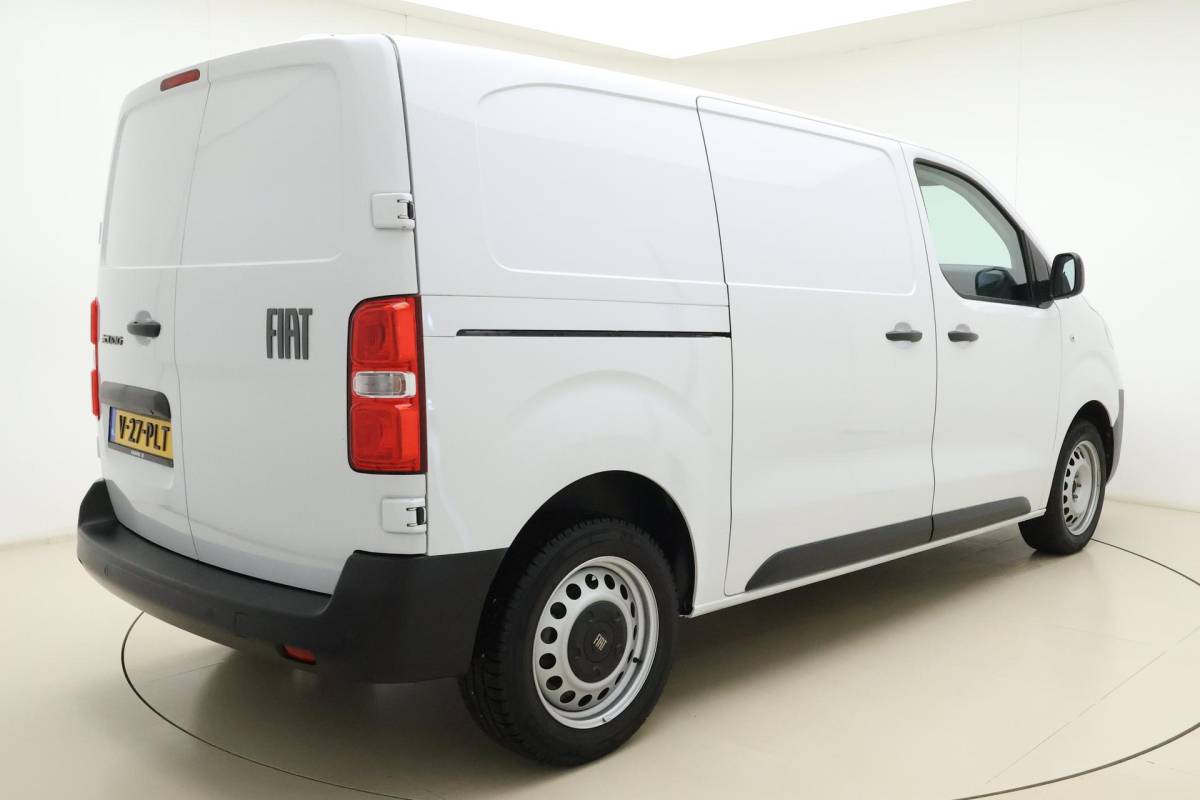 Fiat Scudo Fiat Scudo 2.0 Diesel 180pk Automaat L2 | Navigatie | Achteruitrijcamera | Laadruimte betimmering | 3 Zitplaatsen | Mistlampen voor | Cruise control | Airco