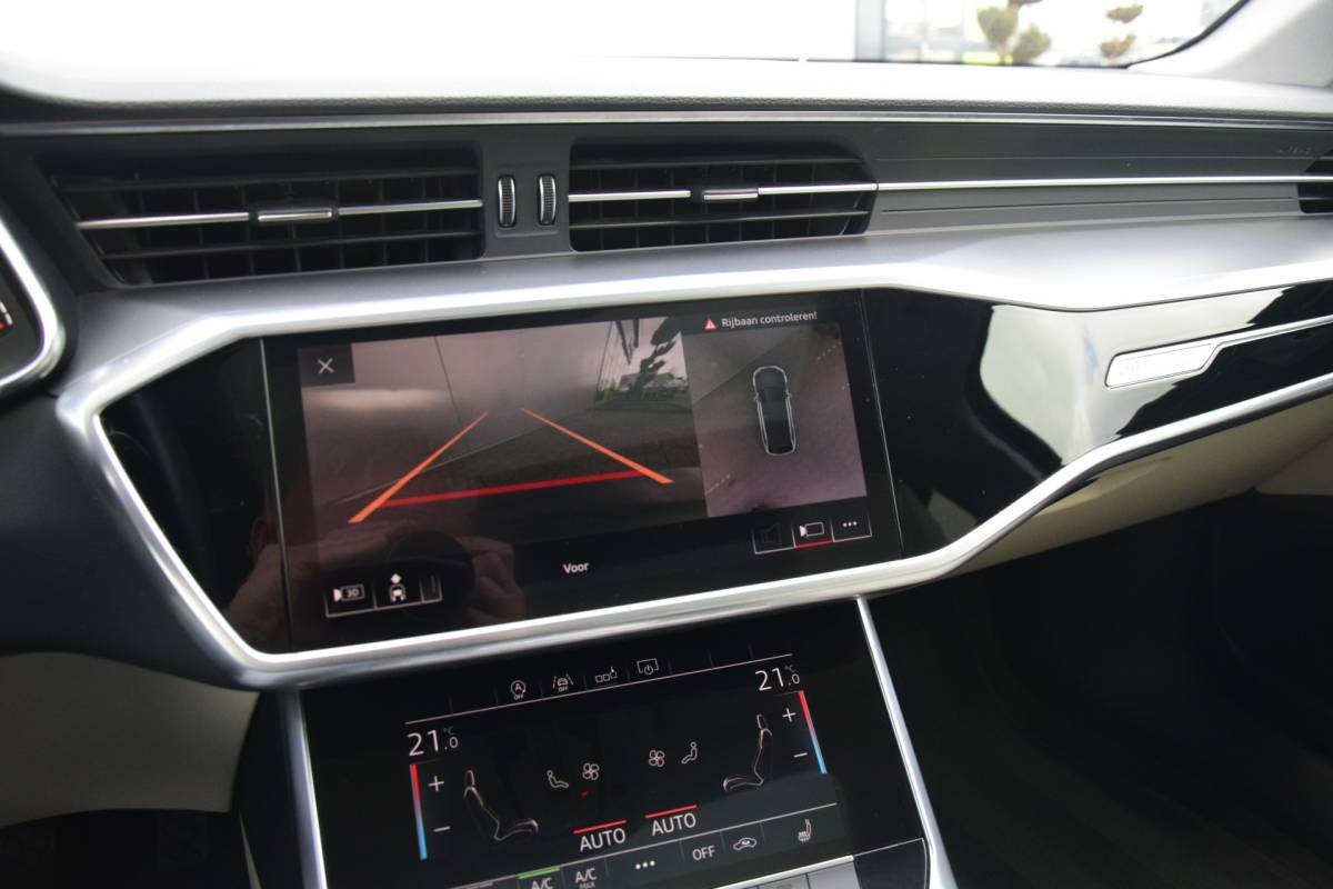 Audi A6 Audi A6 Avant 40 TDI Automaat Pano/dak Leer/Verwarmd/Voor/Achter Led Camera